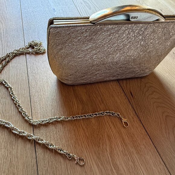 Beautiful little gold clutch bag, by iconic Florentine designer Rodo! - Picture 9 of 11